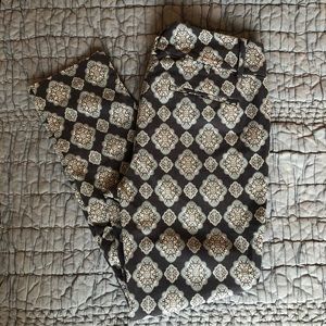 Ann Taylor cropped pant, size 2P